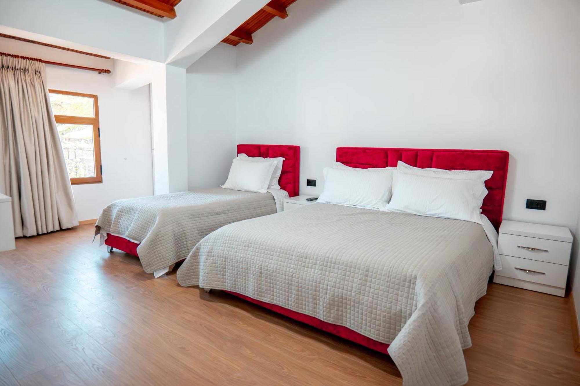 Fabio Guest House Gjirokastër Dış mekan fotoğraf