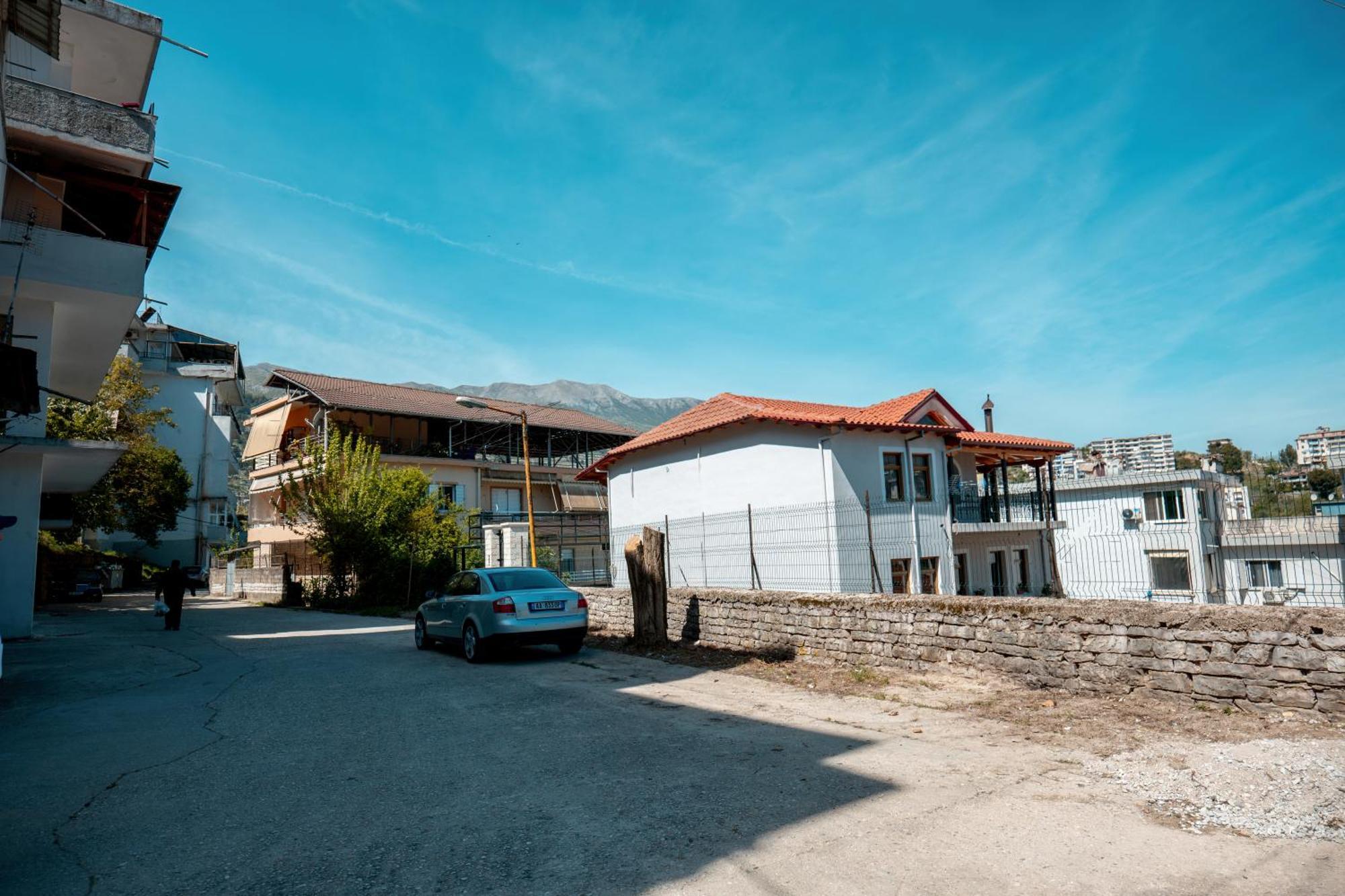 Fabio Guest House Gjirokastër Dış mekan fotoğraf