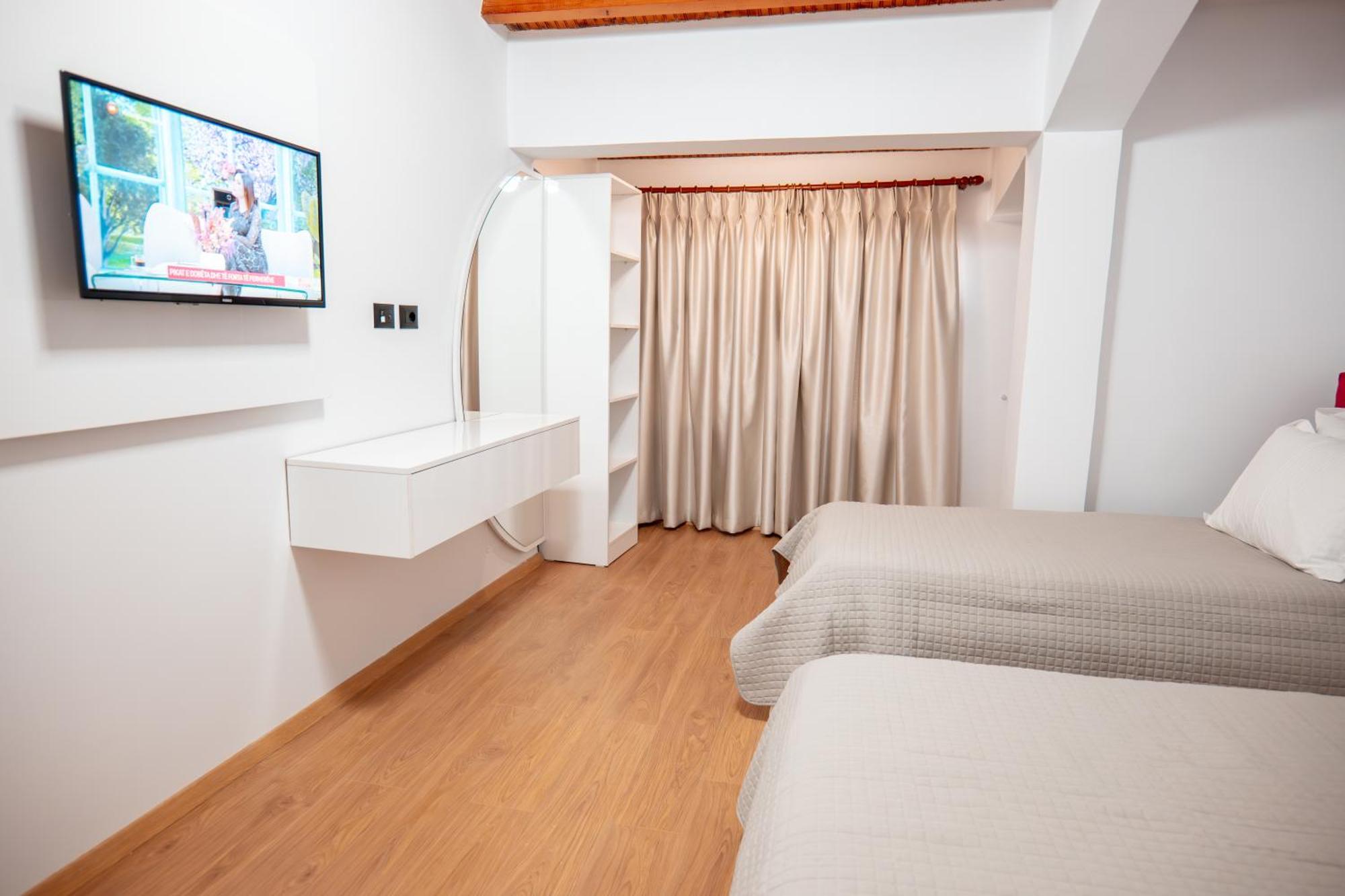 Fabio Guest House Gjirokastër Dış mekan fotoğraf